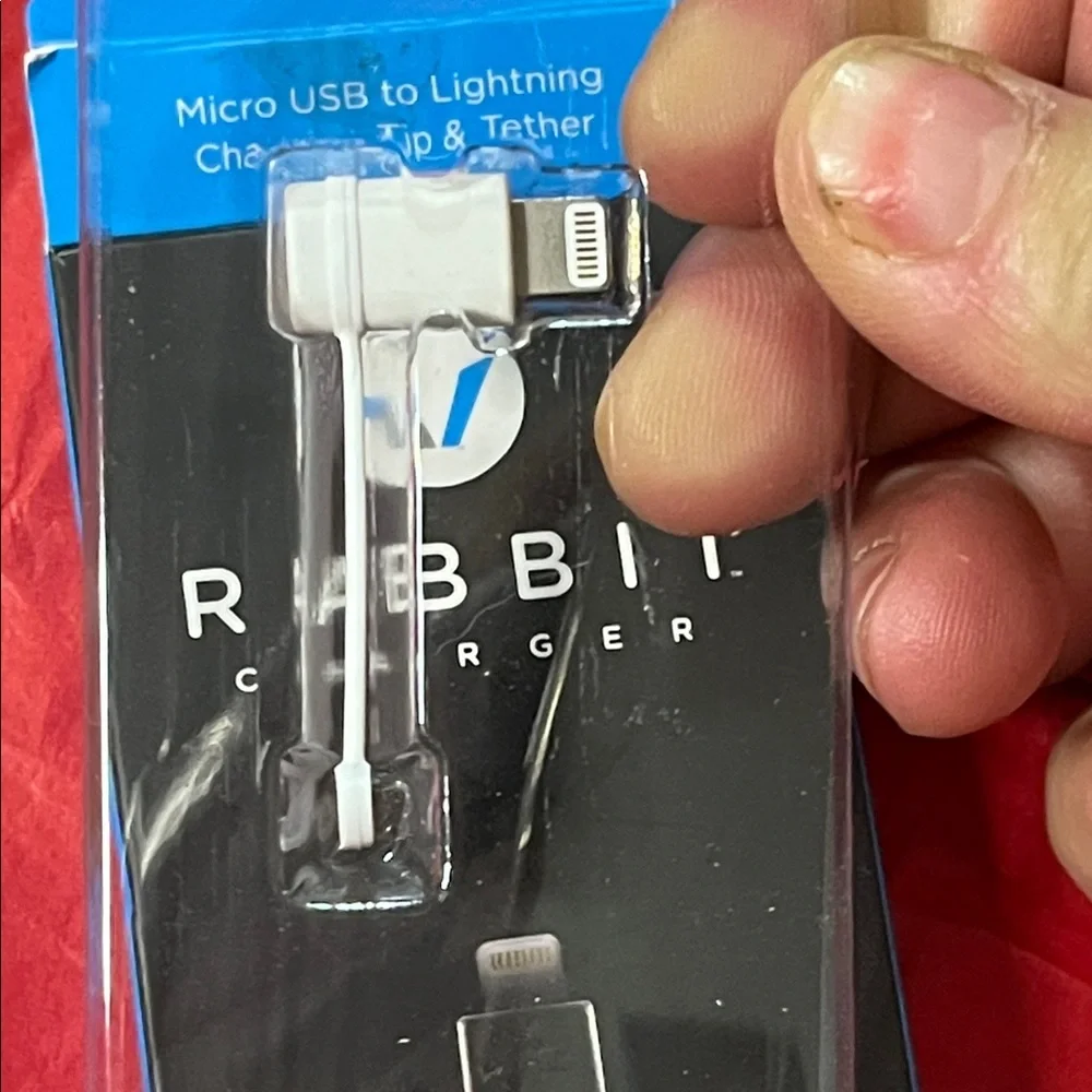 Rabbit Charger Micro USB-to-Lightning Tip - White